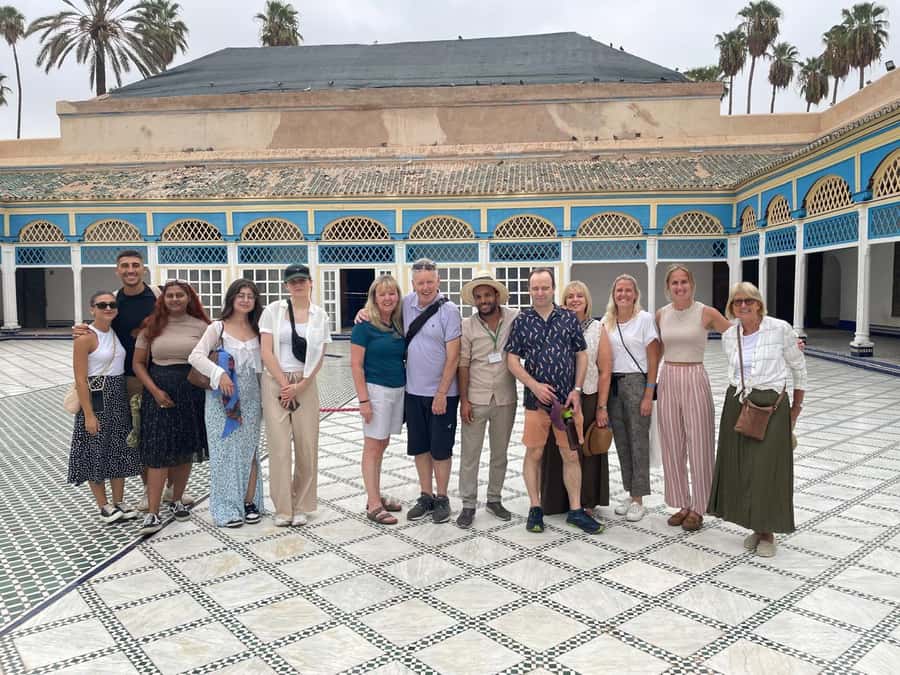 Marrakech: Bahia Palace, Madrasa Bn Yousef, Souk Medina Tour - Starting at Café Argana and getting oriented