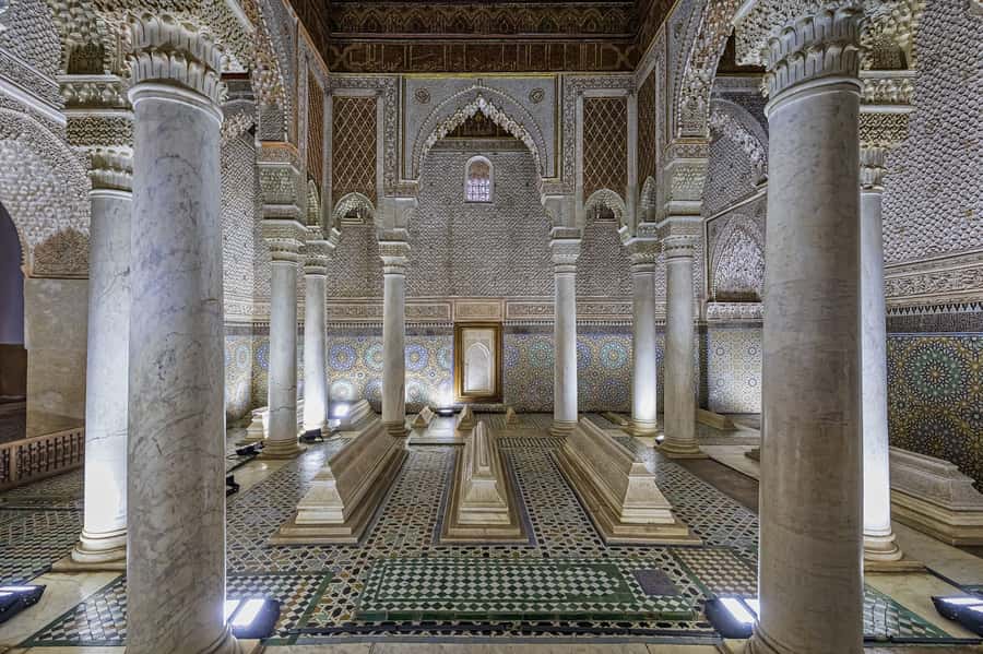 Marrakech: Bahia Palace, Saadian Tombs, & Koutoubia Mosque - Why This Three-Hour Walk Works