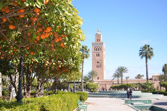 Marrakech: Bahia Palace, Saadian Tombs, Souk and Medina Tour - Koutoubia Mosque and the city’s first landmark
