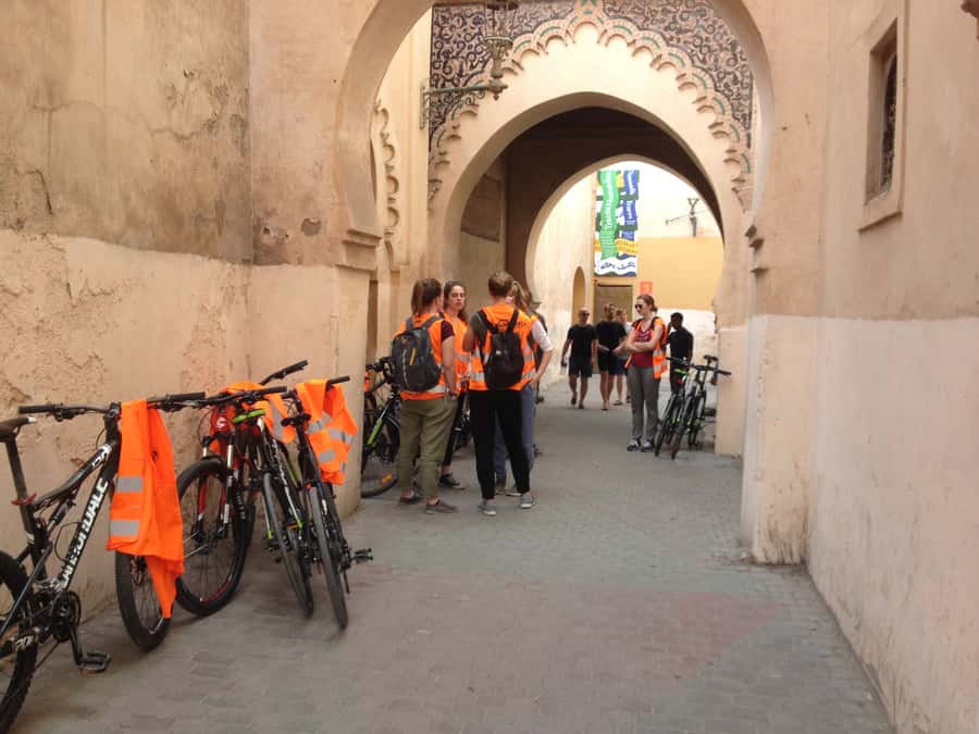 Marrakech: Bicycle Tour with a Local Guide - Koutoubia Mosque and the gardens behind it