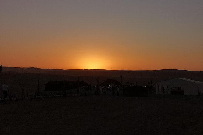 Marrakech: Camels & Quads on Sunset and Luxury Dinner with Show - Dinner under the stars and family-style service