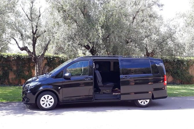 Marrakech city tour with driver - Bahia Palace shows Marrakech at a slower pace