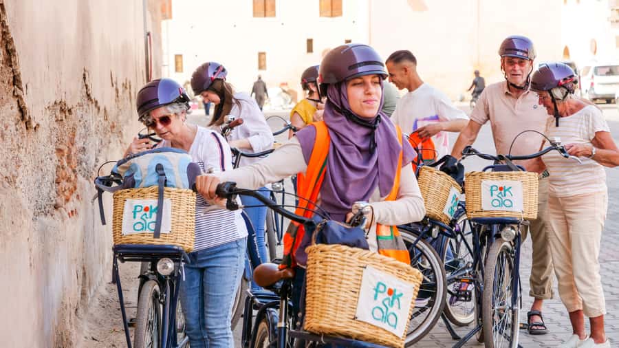 Marrakech: Cultural Bicycle Tour with Pastry and Tea - Starting at Pikala Bikes in the old city