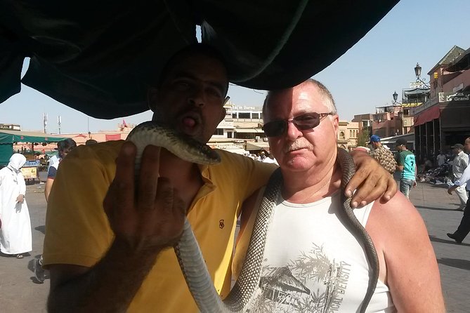 Marrakech day trip from Agadir & Taghazout - Lunch in a local restaurant