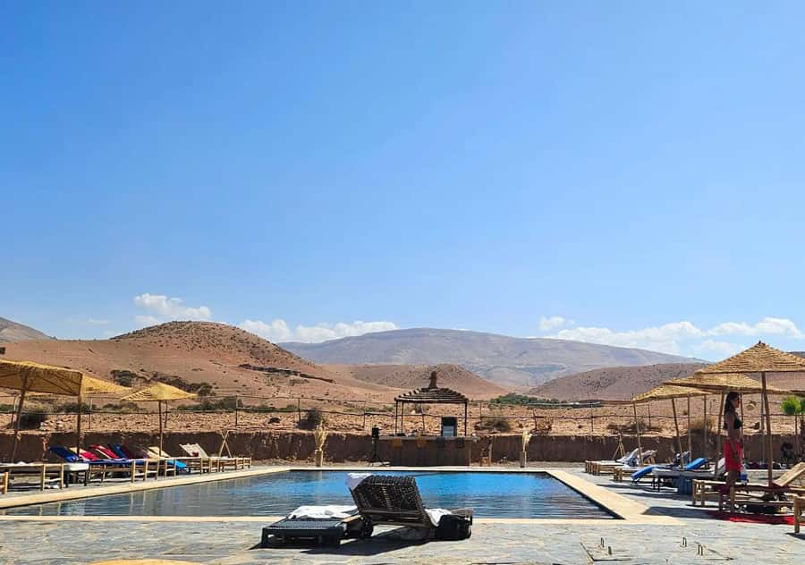 Marrakech: Dinner in Agafay Desert, Fire show & Camel Ride - What the $20 price really covers