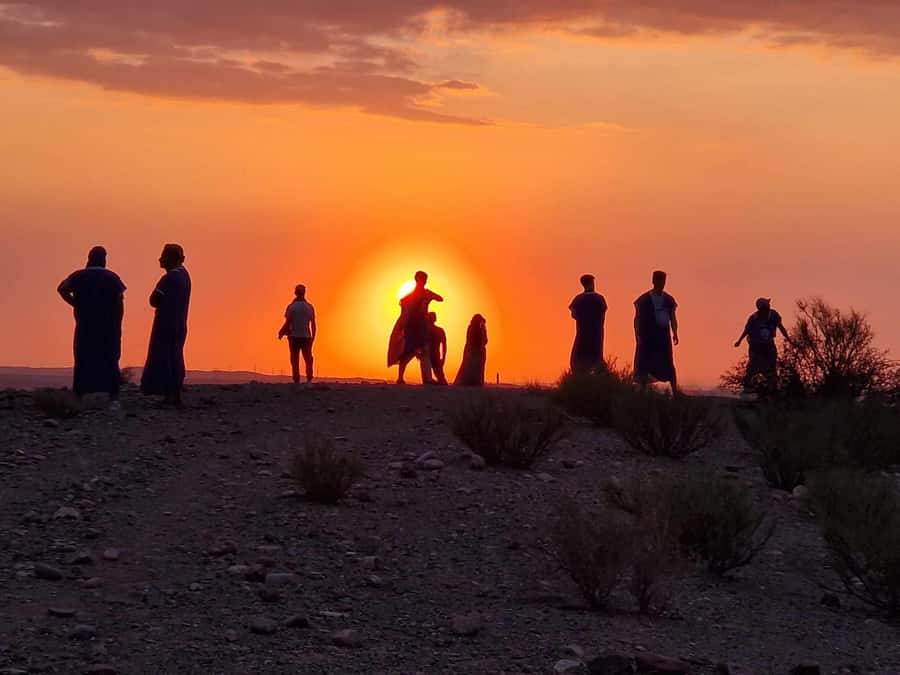 Marrakech: Evening Escape to the Agafay Desert - Choosing the 15 to 20 minute camel ride