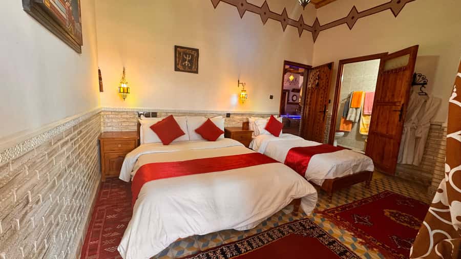 Marrakech/Fez: 3-Day Merzouga Desert Trip, Luxury ATV Option - Walking through Ait Ben Haddou