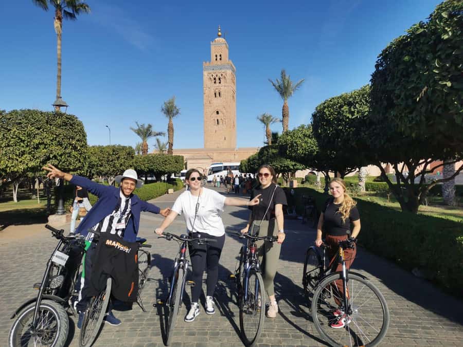 Marrakech: Guided Bike Tour with a local Guide - Why a bike makes sense in Marrakech