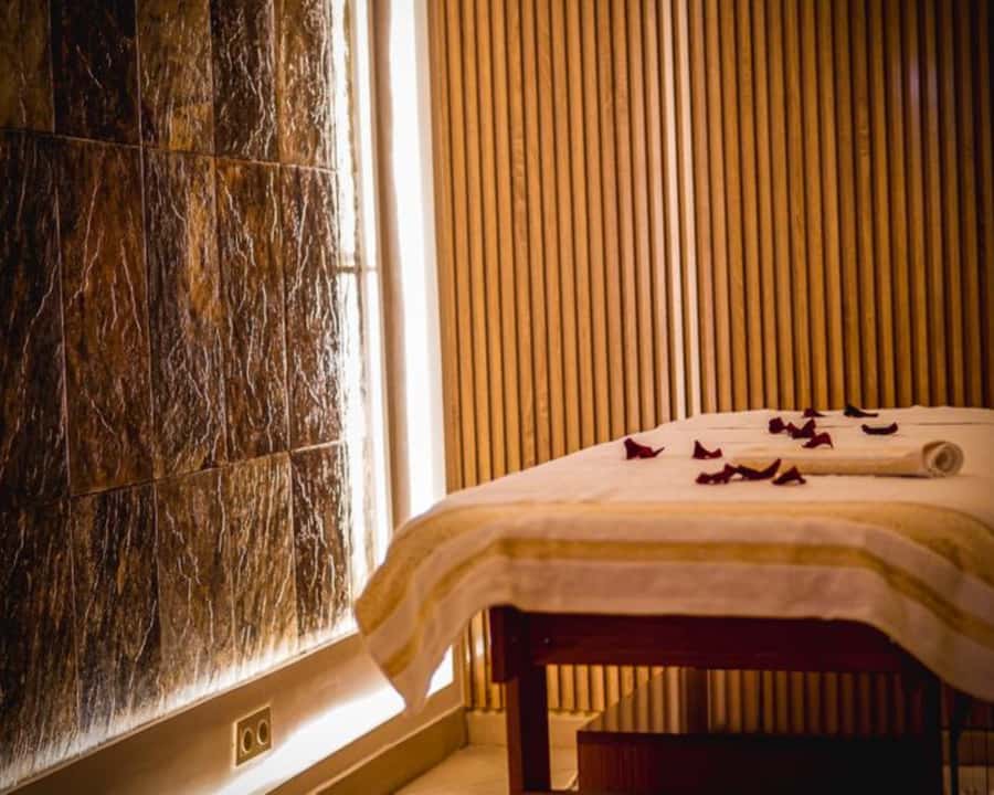 Marrakech: Hammam & Relaxing Massage – Spa Relaxation - The facial, tea, and quiet finish
