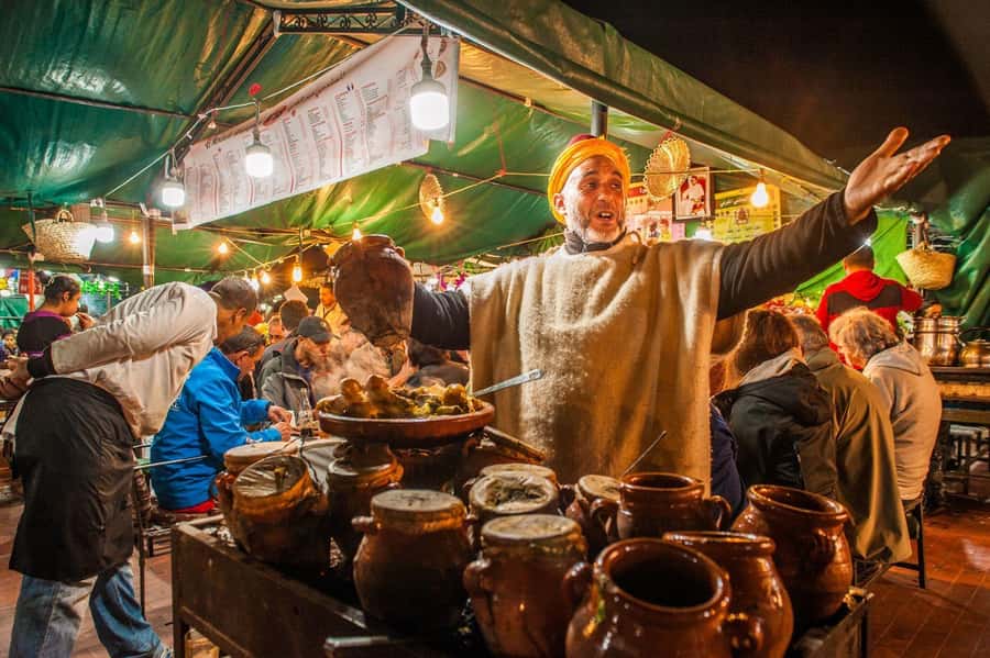 Marrakech: Jemma El Fnaa Food Tour with Dinner - Starting near the square and entering the souks
