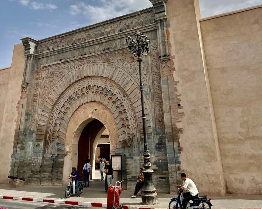 Marrakech: Majorelle & Menara Garden Tour and Carriage Ride - The carriage ride: Marrakech at a slower speed