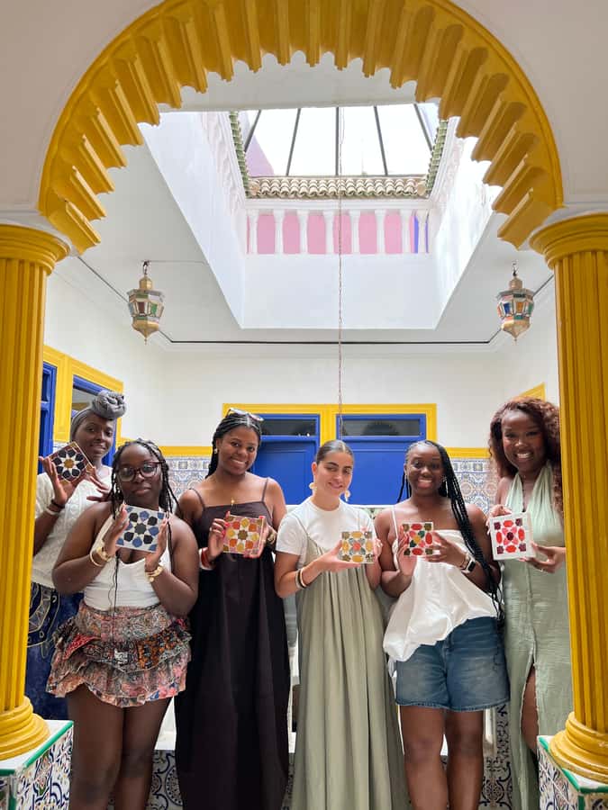 Marrakech: Make Your Own Moroccan Zellige Mosaic Masterpiece - Tea, pastries, and a pause from the souk