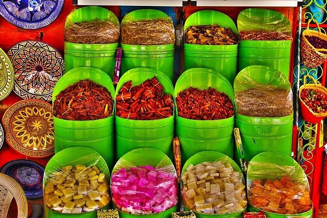 Marrakech: Medina Souks Guided Walking Tour - Souk des Teinturiers and Fabric Dyeing