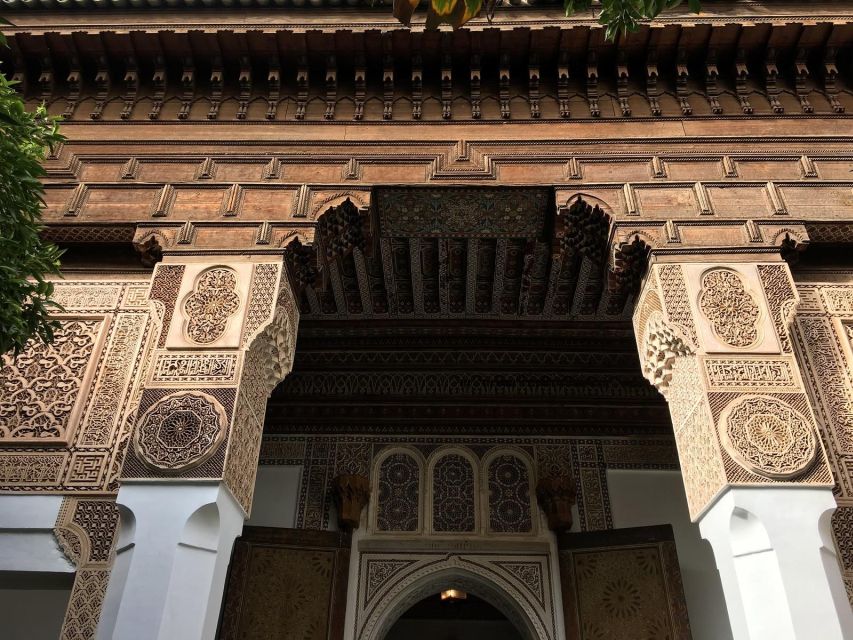 Marrakech: Monuments, Souks and Medina Guided Walking Tour - Ben Youssef Medersa and the fine art of looking up