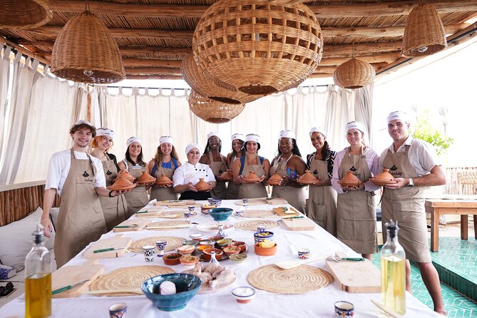 Marrakech Nelia Cooking Class - Shopping for spices in the local market