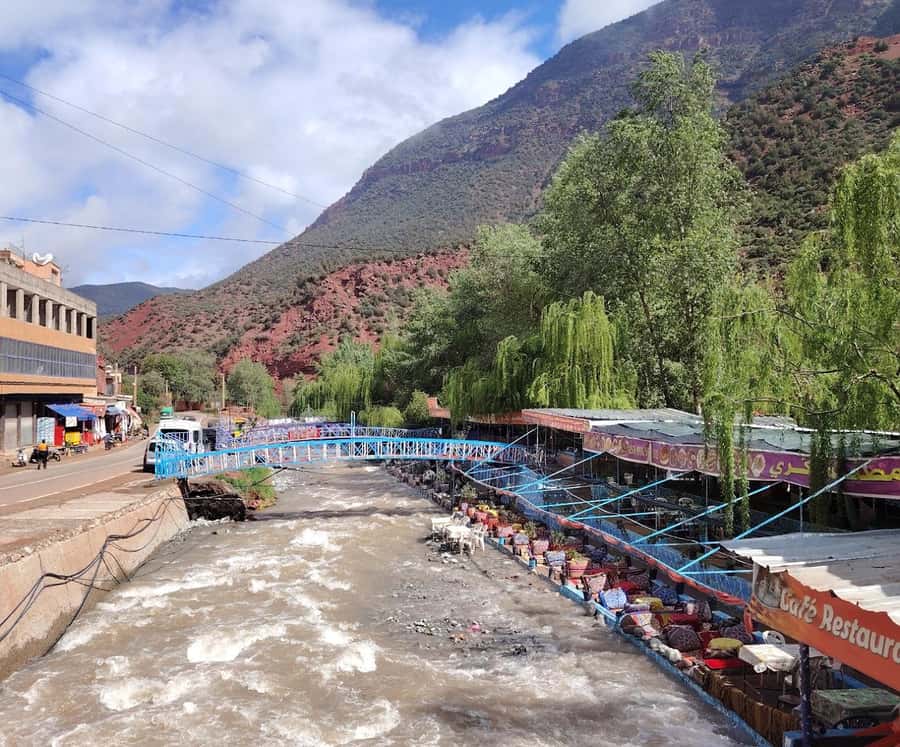 Marrakech: Ourika Valley,Waterfalls, Atlas Luxury Day trip - Lunch beside the Ourika River