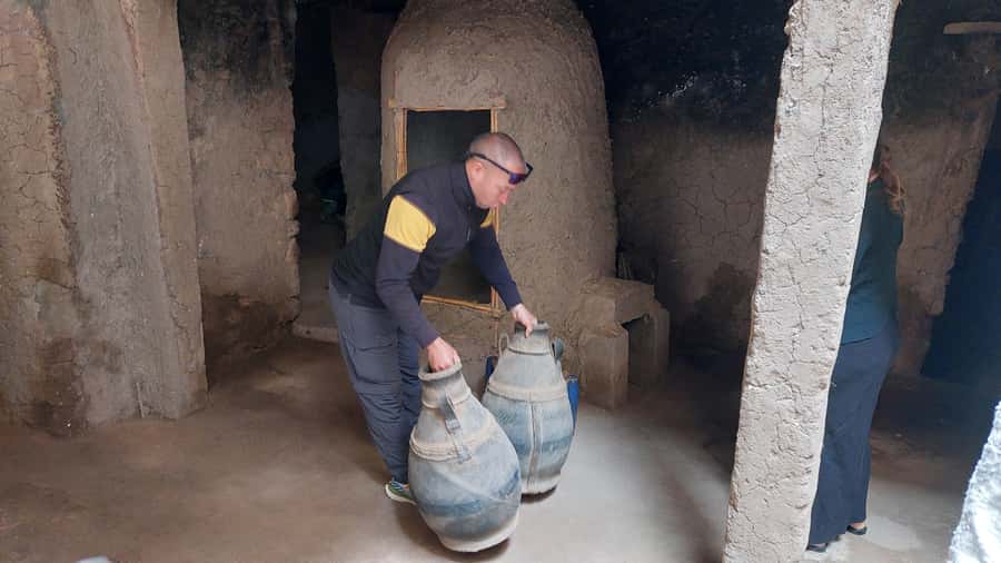 Marrakech: Ourika Valley with guid + lunch +Atlas Mountains - Lunch beside the Ourika River
