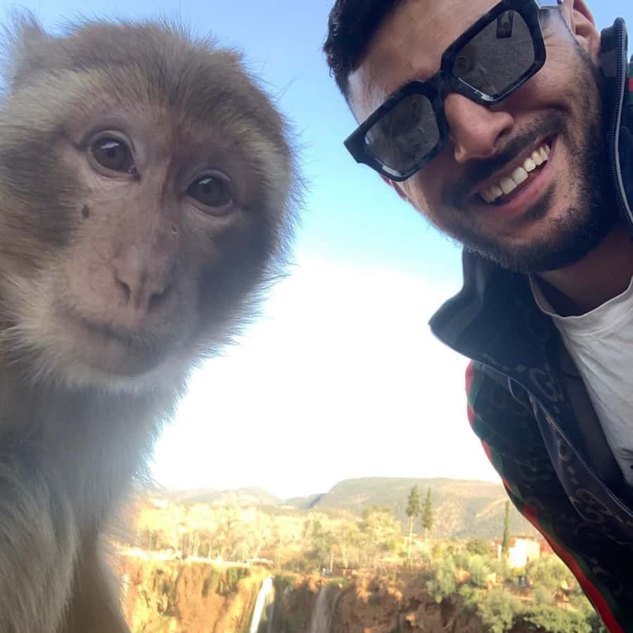 Marrakech: Ouzoud Waterfall, Guided Hike, Boat Ride & Lunch - Guides, languages, and the human side of the day