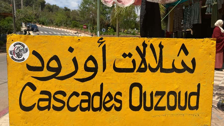 Marrakech : Ouzoud Waterfalls & Guided Tour & Boat Ride - What the guide adds to the experience