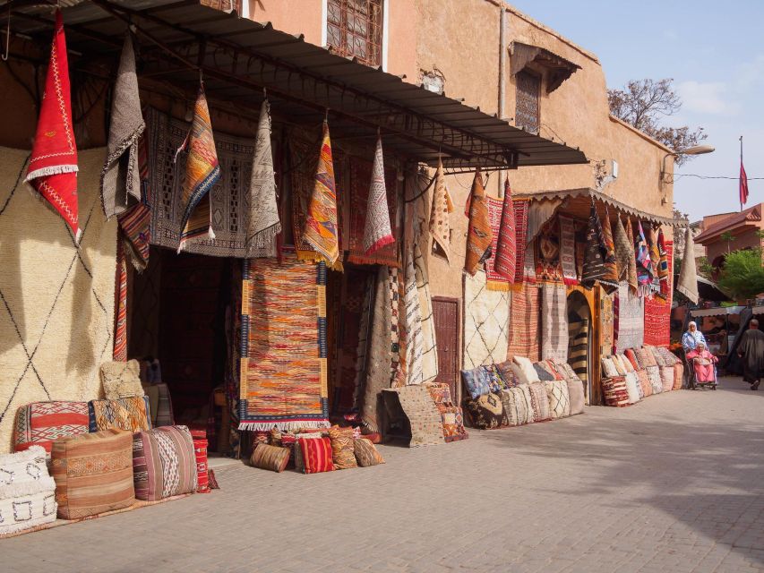 Marrakech: Palace, Museum, Madrasa & Medina Highlights Tour - Price, group size, and practical value
