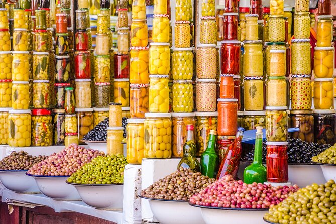 Marrakech: Palace, Museum, Madrasa & Medina Highlights Tour - Bahia Palace and its quiet courtyards