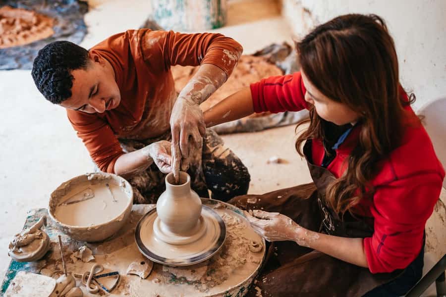 Marrakech: Pottery Workshop - Starting with Moroccan clay and workshop craft