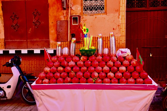 Marrakech Private Full-Day Walking Tour with Hotel Pickup and Drop-Off - What the $110.50 price really buys