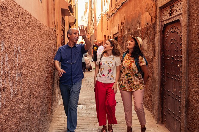 Marrakech PRIVATE TOUR With Locals: Highlights & Hidden Gems - Mellah, spices, bread, and a taste of daily life