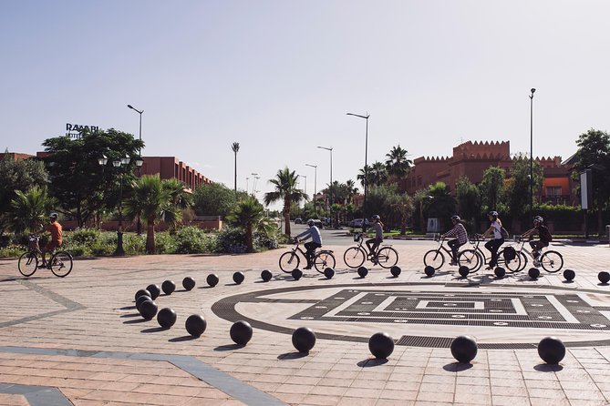 Marrakech’s Best Cycling Tour: Culture, Colors, and Charm - Koutoubia Mosque gives the ride a clear landmark