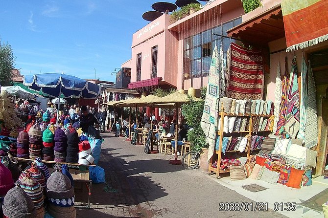 Marrakech Souks and Hidden Sites -Half Day - The spice market and the language of Moroccan ingredients