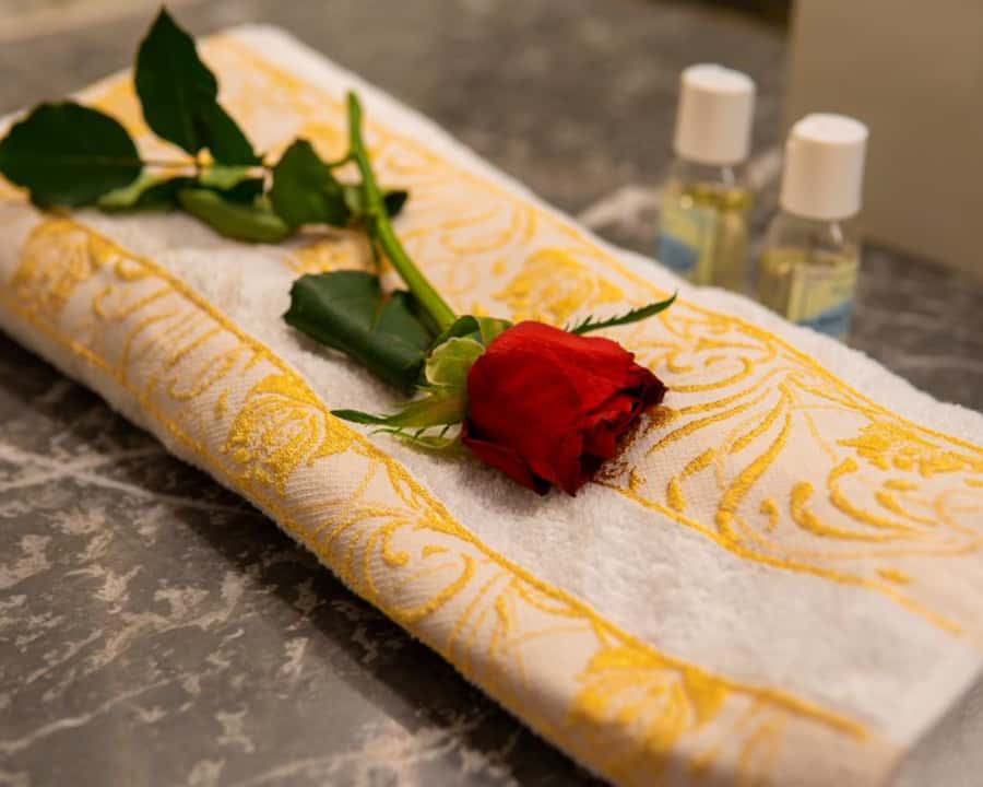 Marrakech: Spa Massage and Steam Hammam with Pickup - Mint tea, dates, and the pause between treatments