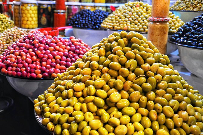 Marrakech: Street Food Tour by Night - How much walking and time should you expect?