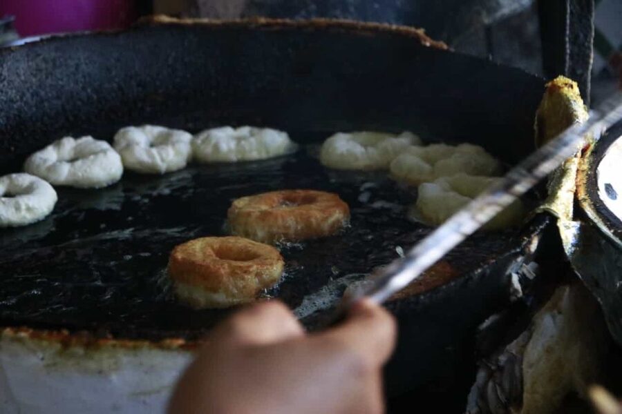 Marrakech: Street Food Tour with a Local Guide - Souk Semmarine finishes the route with more tasting