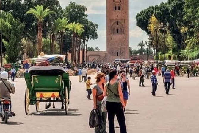Marrakech: Sunset Dinner in the Agafay Desert - Berber music, traditional dance, and the campfire