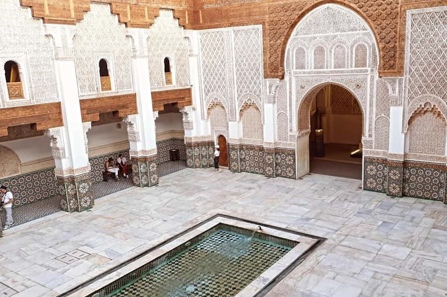 Marrakech: Tailor-Made City Tour With Your Own Private Guide - Entering the Medina’s craft streets