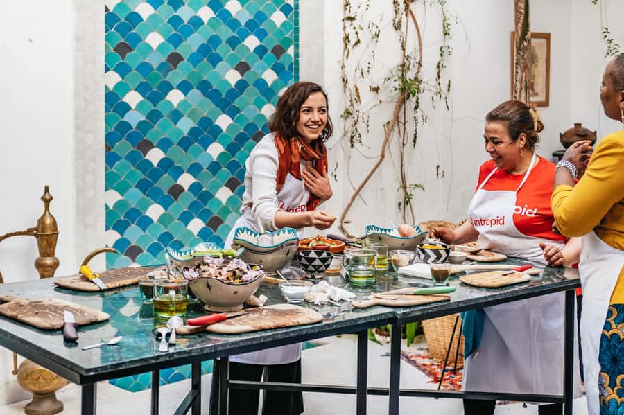 Marrakech: Tajine Cooking Class in a Traditional Riad - Key points to know before booking