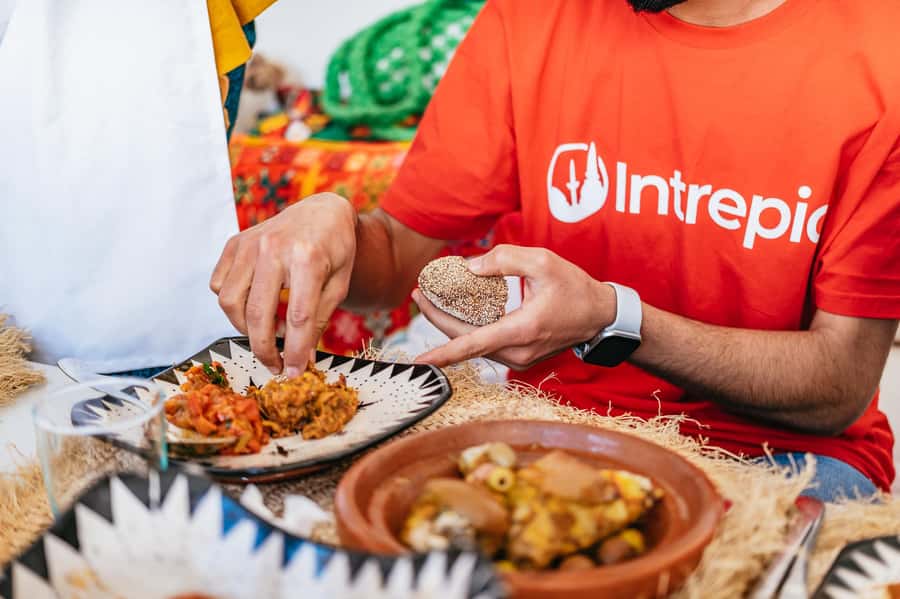 Marrakech: Tajine Cooking Class in a Traditional Riad - Starting in Djemaa El-Fna with a clear meeting plan