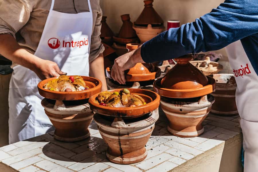 Marrakech: Tajine Cooking Class in a Traditional Riad - Shopping the souks for tajine ingredients