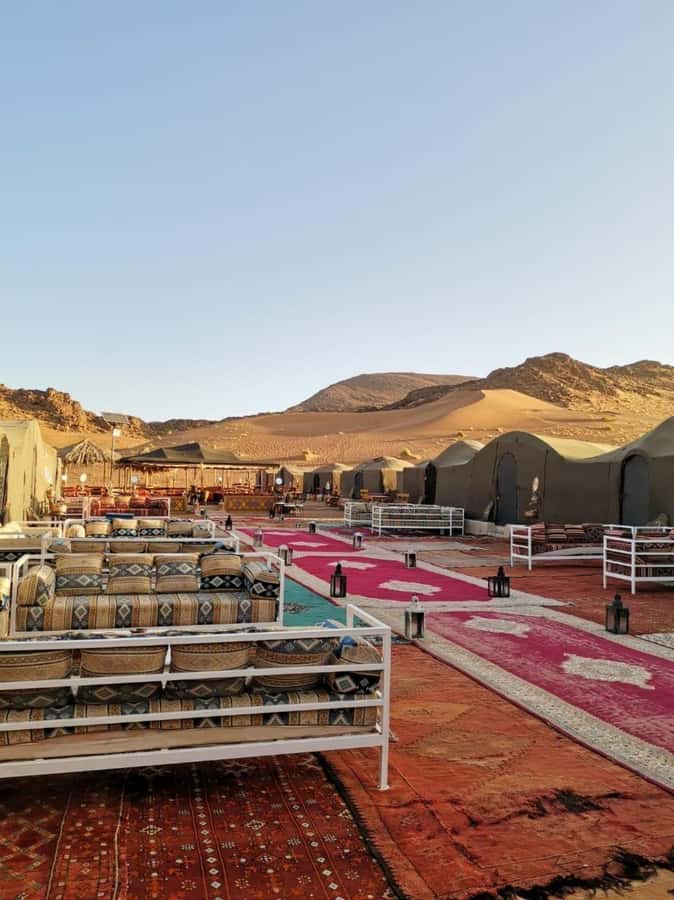 Marrakech to Zagora Desert: 2-Day trip via Ait Benhadou - Exploring Ait Benhaddou, Morocco’s famous kasbah