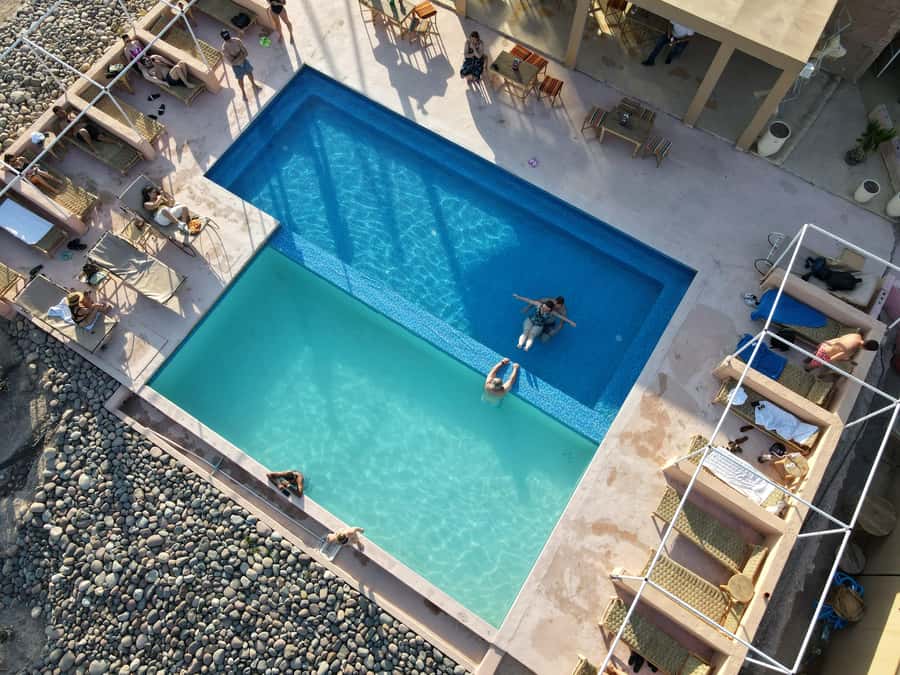 Marrakesh: Agafay Desert 3-Course Dinner Show & Pool Access - Watching the Agafay sunset