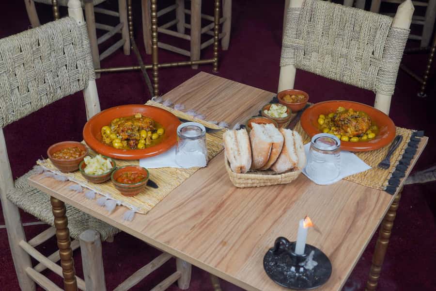 Marrakesh: Agafay Desert 3-Course Dinner Show & Pool Access - Music, dancing, and fire around the campfire