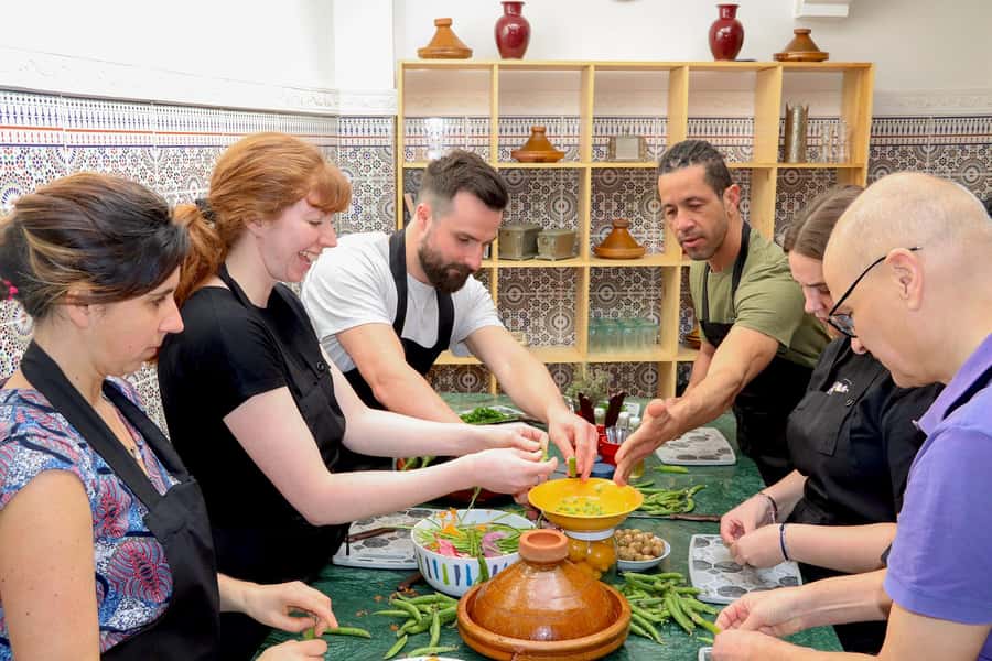 Marrakesh: Moroccan Dishes Cooking Class with a Local Chef - What makes this Marrakesh cooking class special