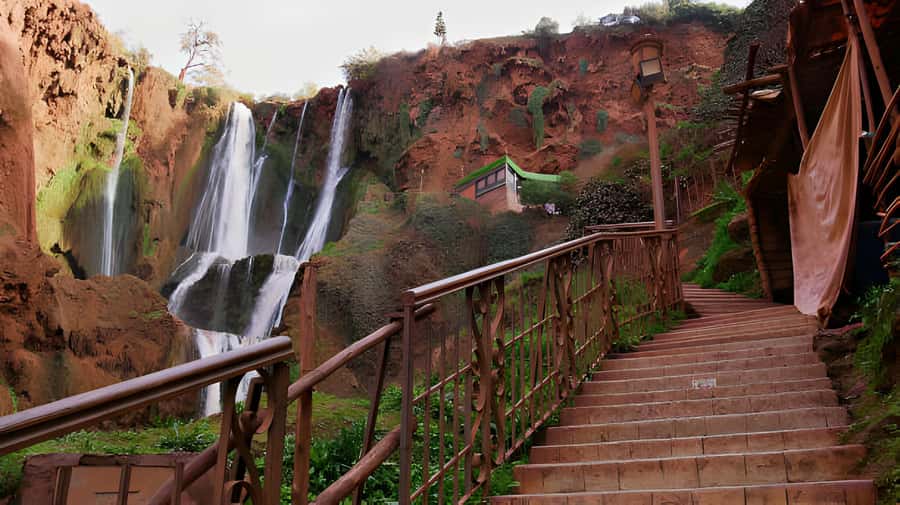 Marrakesh: Ouzoud Waterfalls Trip with Hike & Boat Option - Why the guides shape the experience