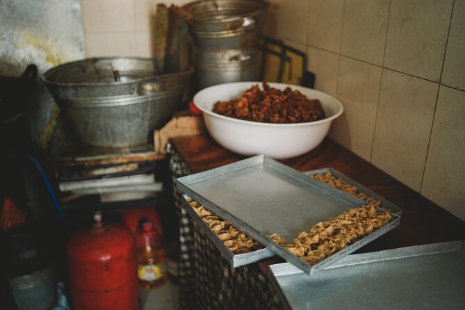 Medina Stories Marrakech Food Tour with 15+ Tastings - A guide who adds the meaning
