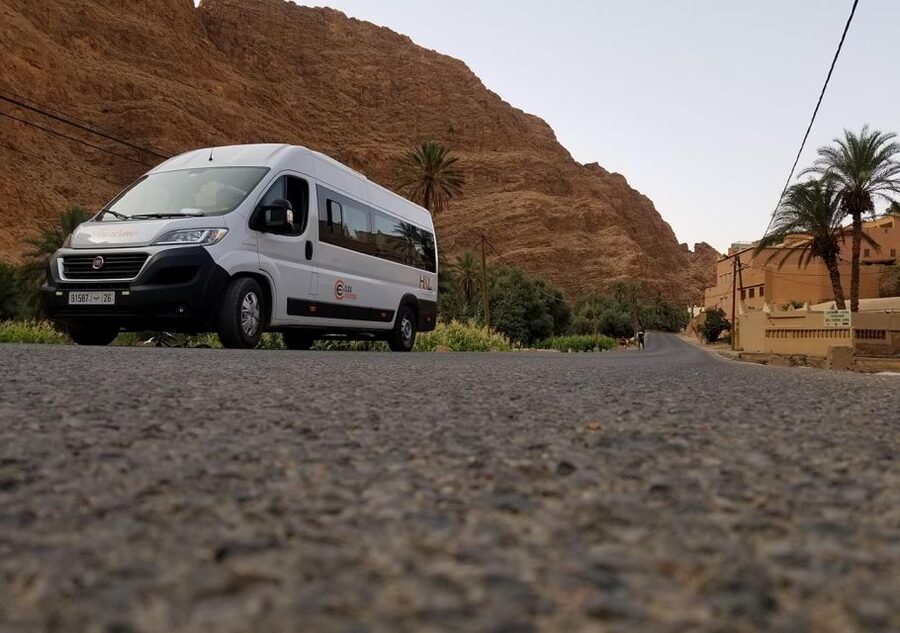 Merzouga Desert: 3-Day Desert Tour from Marrakech - Day 2: Todra Gorge, oasis country, and the road to Merzouga