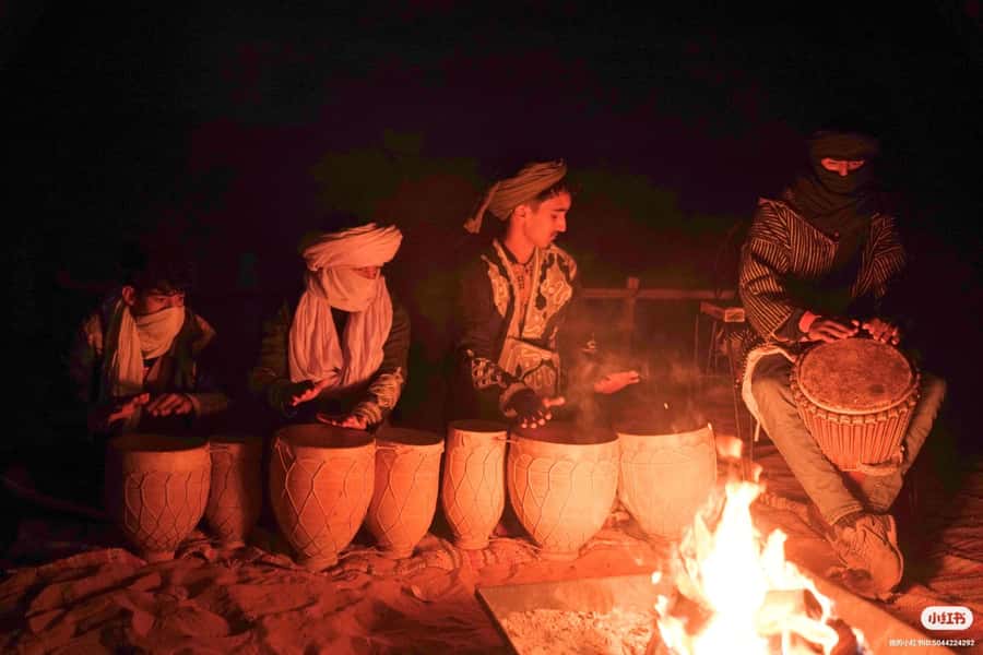 Merzouga: Overnight Stay in Luxury Desert Tent with Dinner - Sunset in the sand before camp