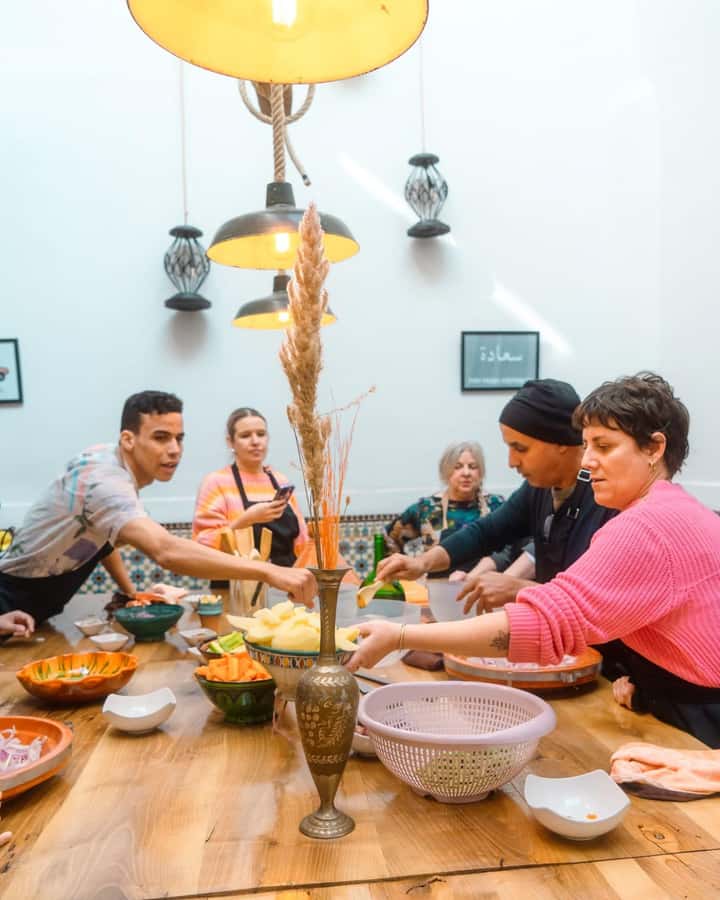 Moroccan Food Cooking Class with a Local Chef in Marrakech - Stories about Moroccan customs and food history