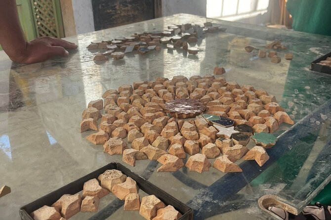 Mosaic workshop in Marrakech - Moroccan geometric patterns and their symbolism