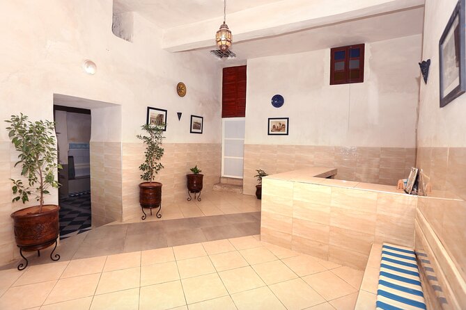 Mouassine the real traditional Moroccan Hammam - Washing, towels, and mint tea