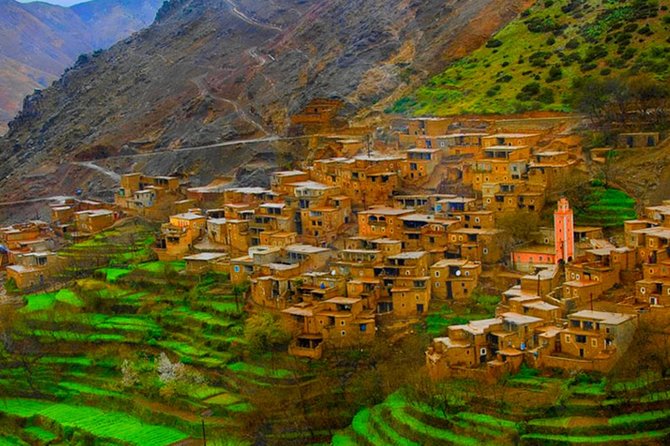 Mountains And Agafay Desert & 3 Valley & Berber Villages with Camel Rid - What this Marrakech day trip is really like